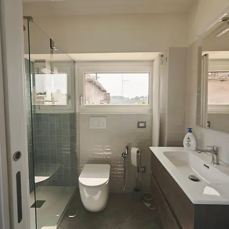 Blue Penthouse Vicino Piazza Navona Appartement *